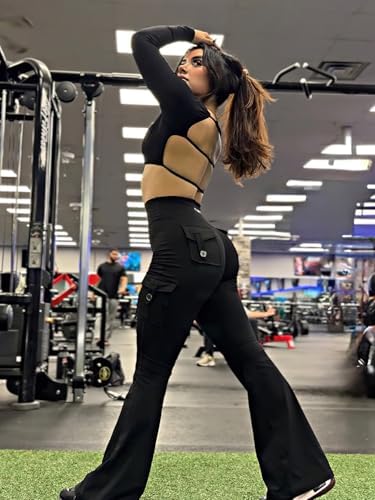 Womens workout flares with hidden pockets and no front seam