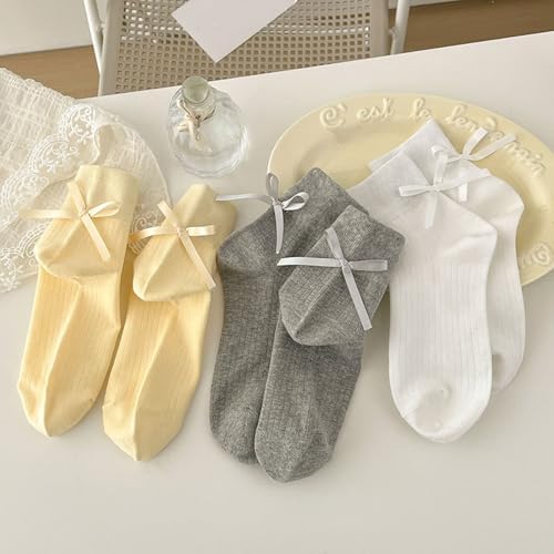 Trendy Bow Crew Socks for Women