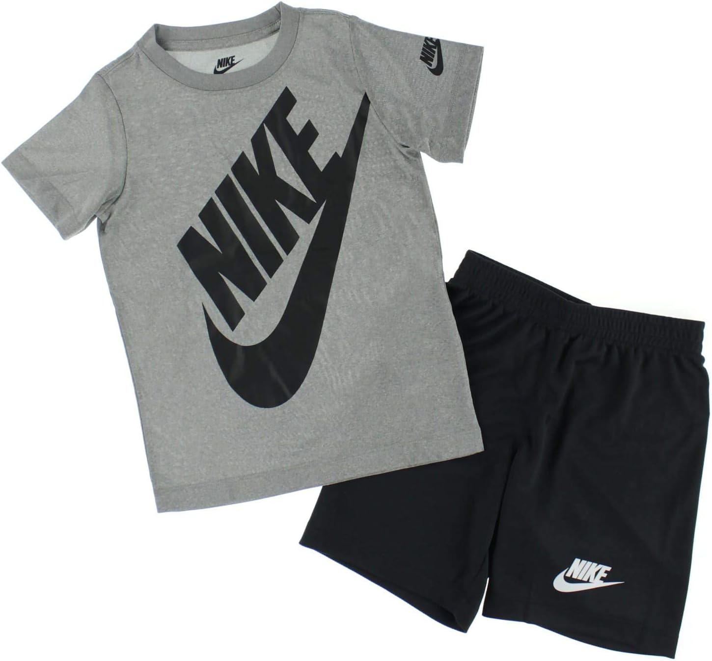 Nike Boys T-Shirt Shorts Set Adventure-Ready