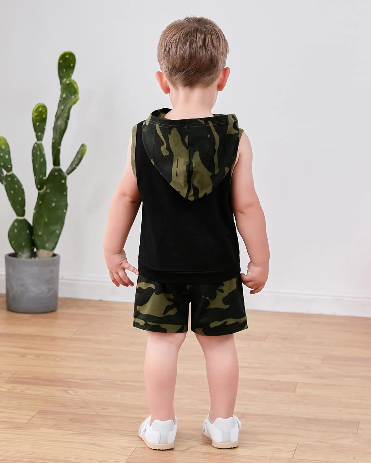 SanMio Toddler Boys Clothing Set
