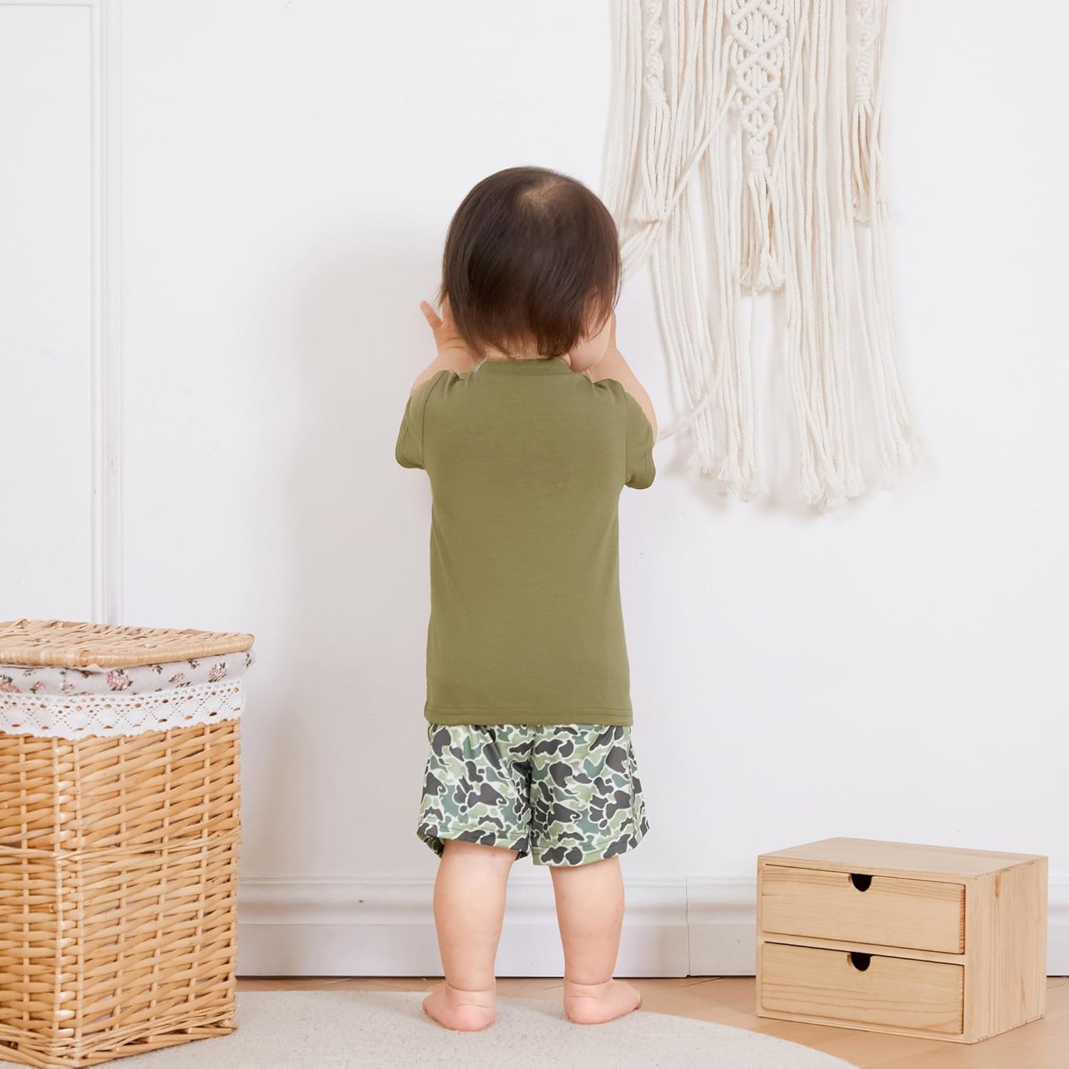Kid-Friendly Summer Outfit Retro Duck Hunting Shirts Shorts Set