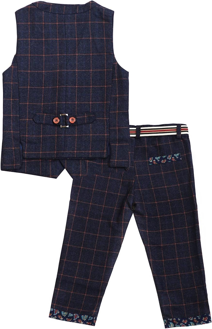 Tuxedo Gentlemans Suit for Boys