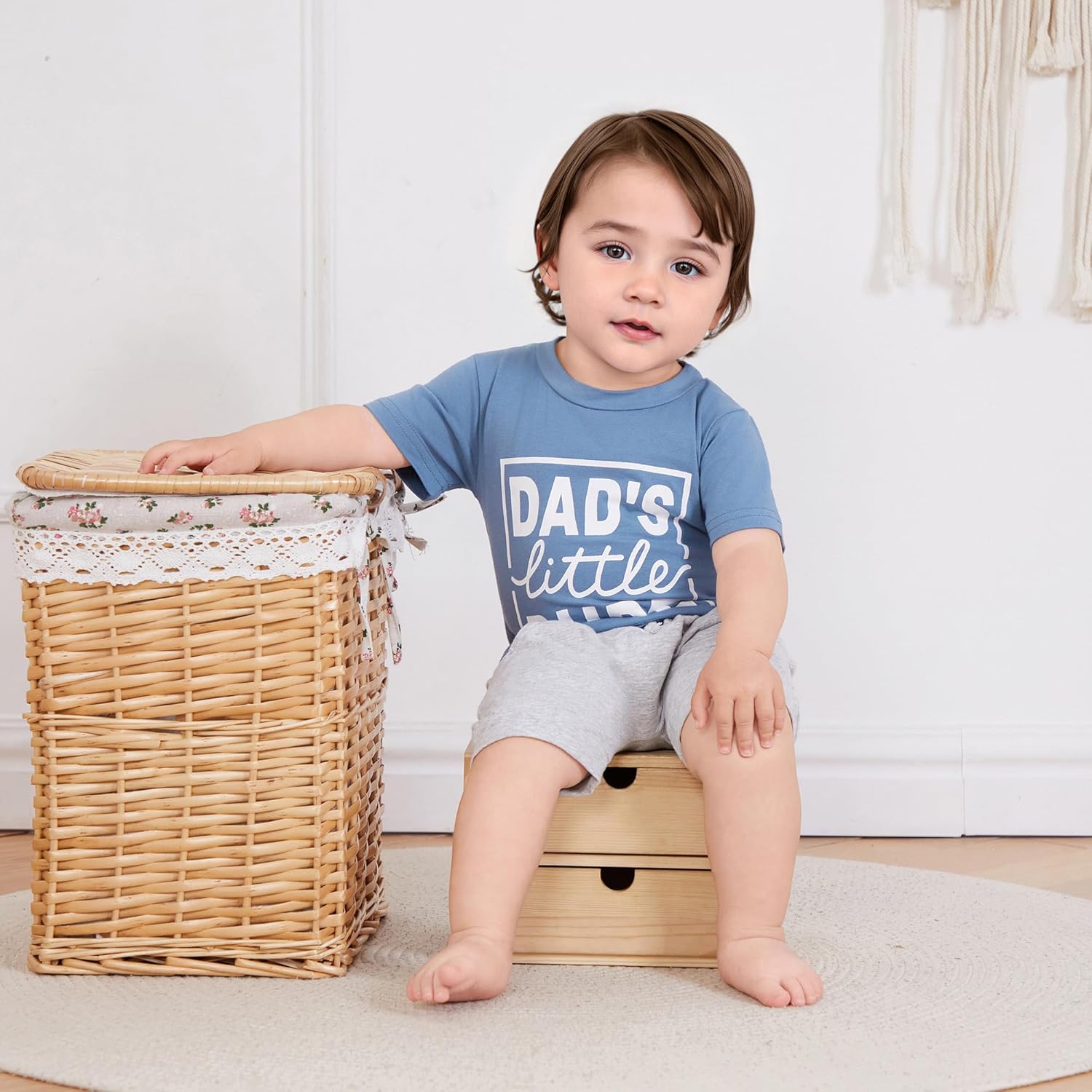 Kupretty Toddler Graphic Shirts Shorts Set
